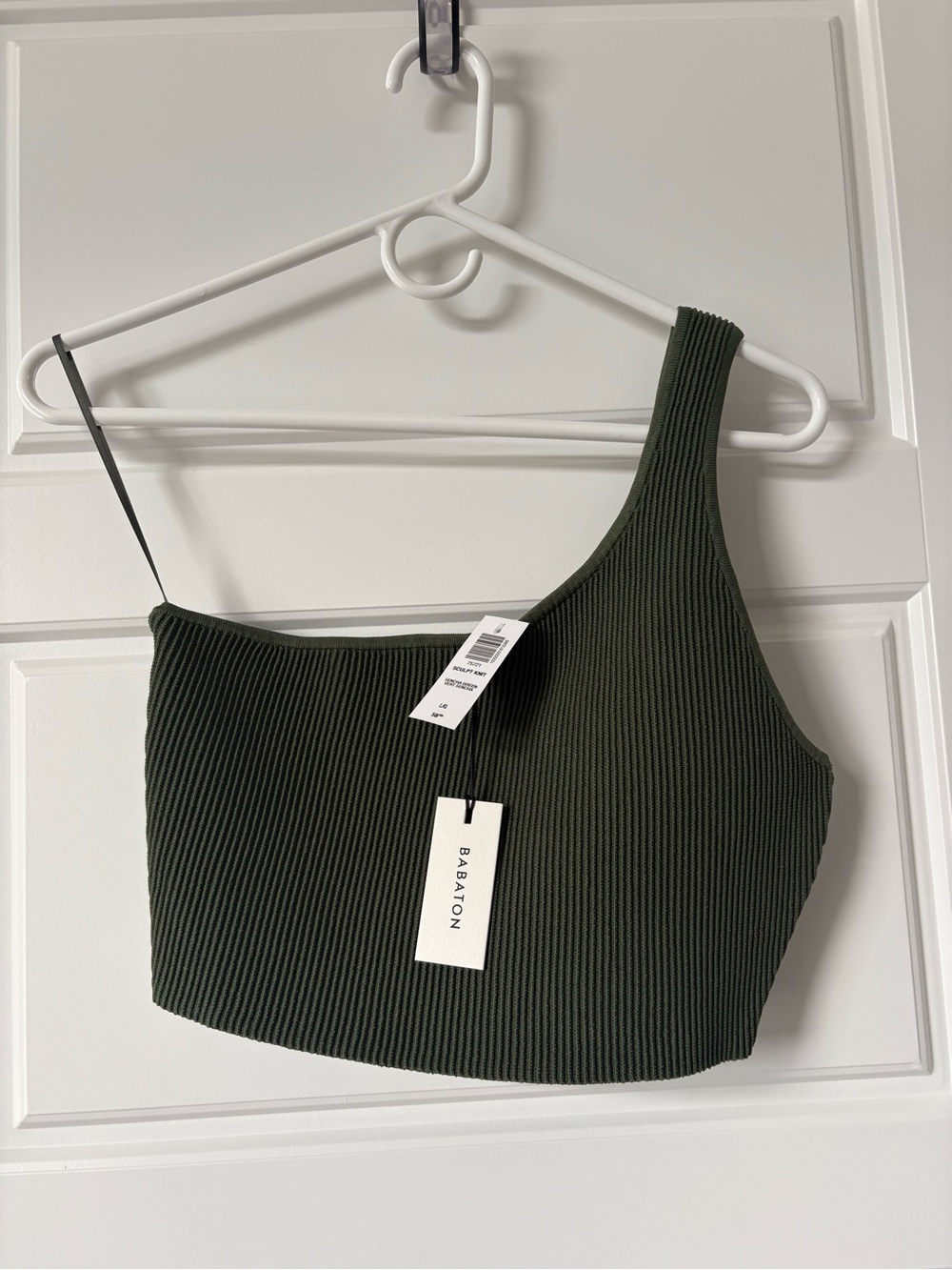 Babaton Sculpt Knit One-Shoulder Crop Top (L)